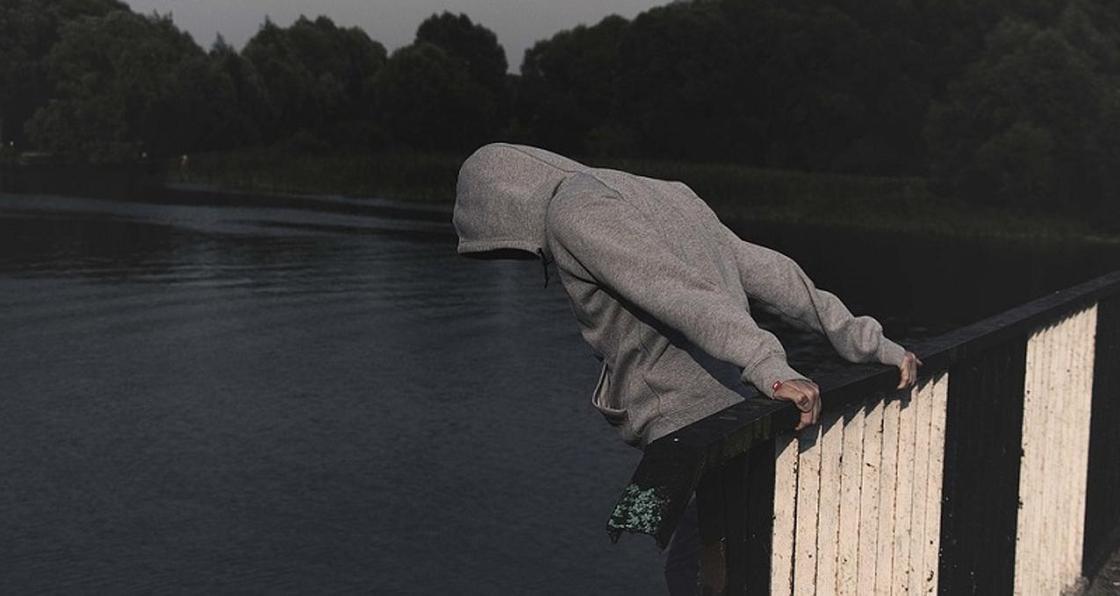 فەميدا قىزمەتكەرى ادام ءومىرىن قۇتقارىپ قالدى