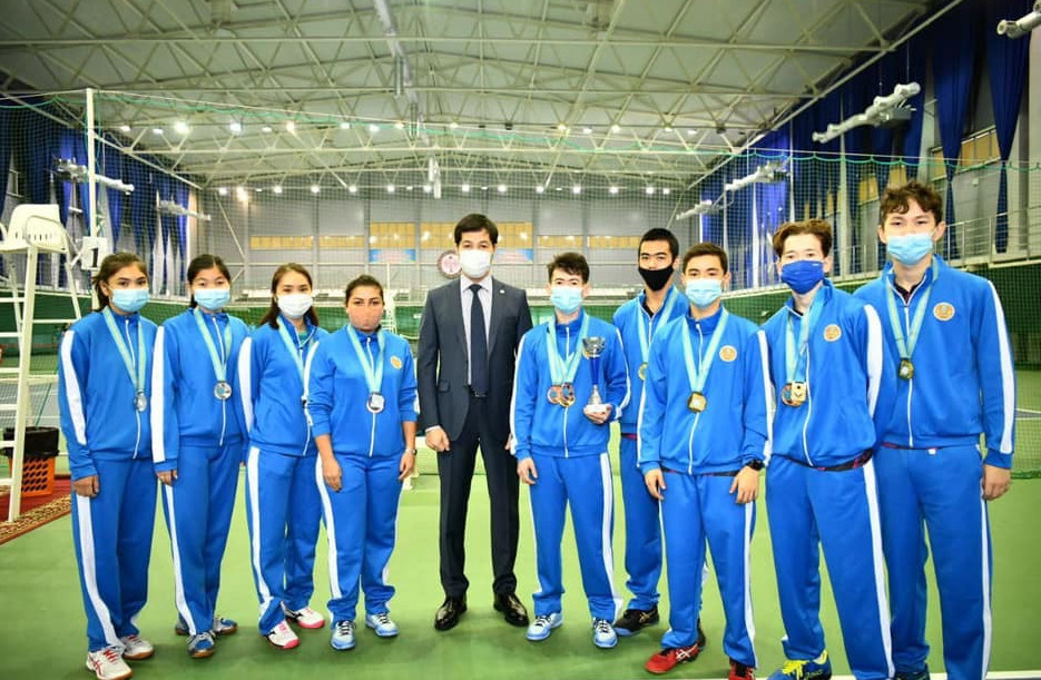 باتىس قازاقستاندا ۇستەل تەننيسى دامي تۇسەدى