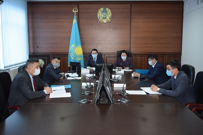 اۋدان اكىمى قوعامدىق كەڭەس الدىندا ەسەپ بەردى