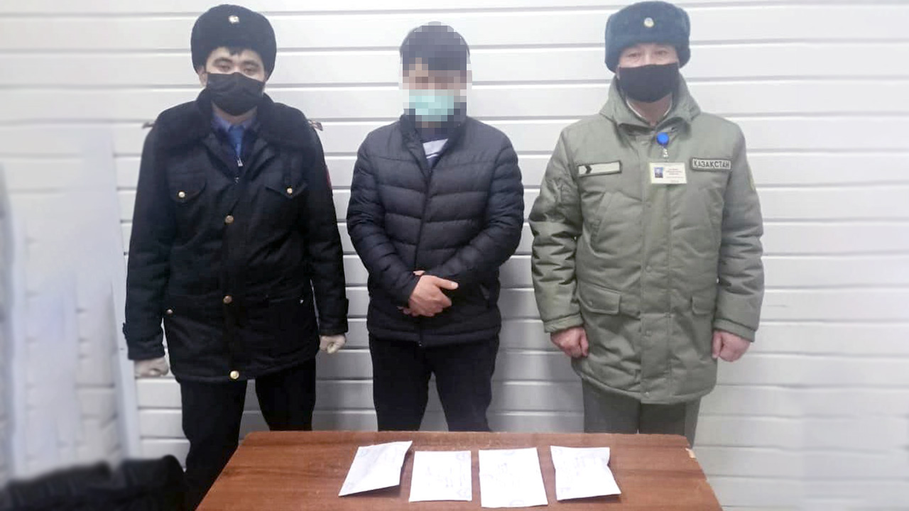 شەكاراشىلار كەزەكتى رەت ەسىرتكى تاسىمالداۋشىلاردى اشكەرەلەدى