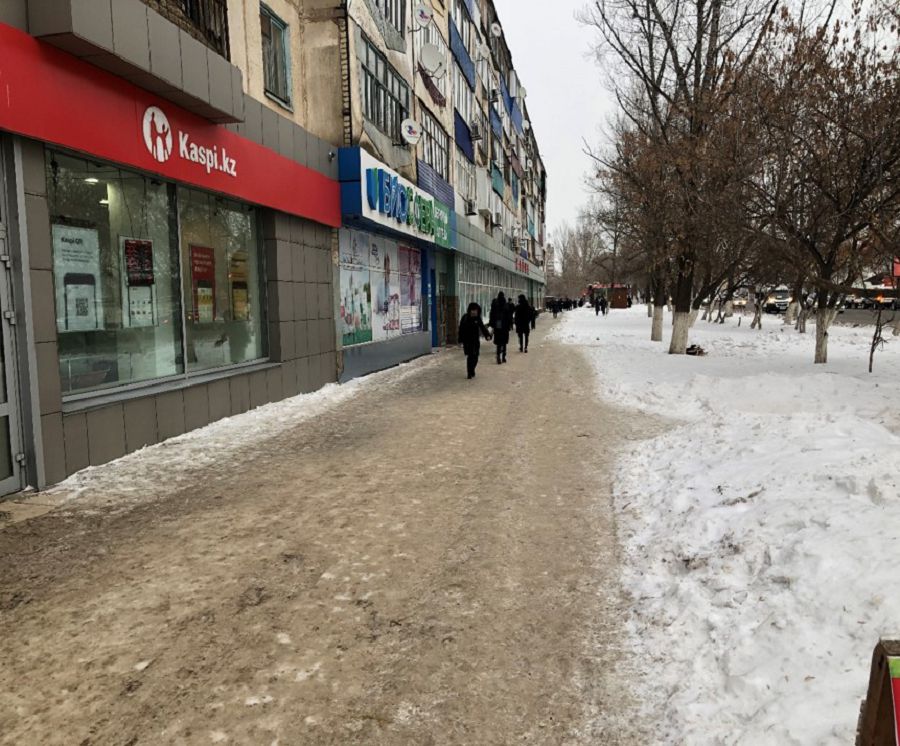 قالادا قار بورايدى...