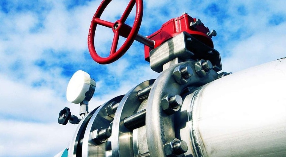 اتىراۋدا سالىناتىن زاۋىتتا 1 ملرد تەكشە مەتر گاز وڭدەلەدى