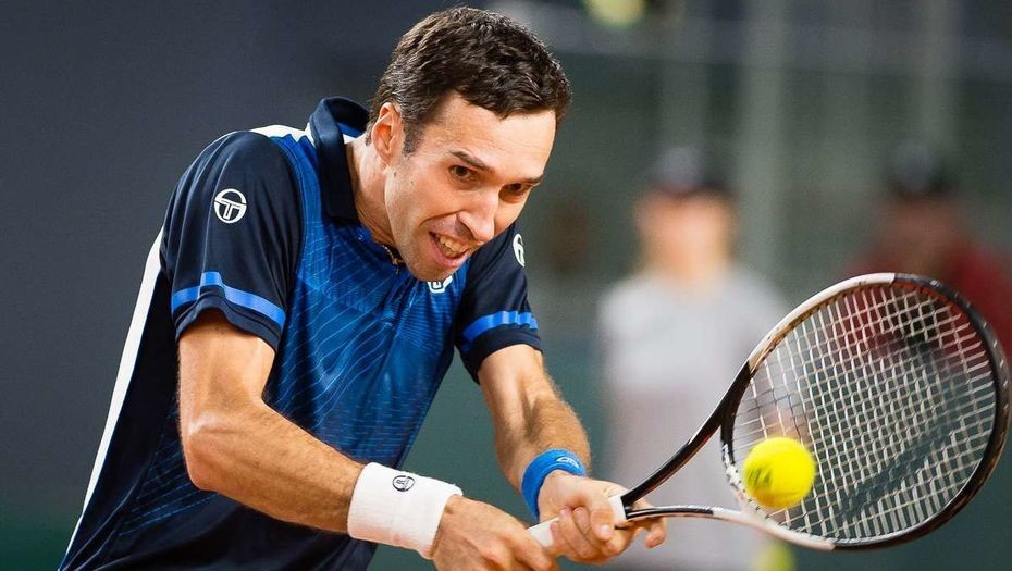 ەكىنشى كەزەڭدە ءسۇرىندى