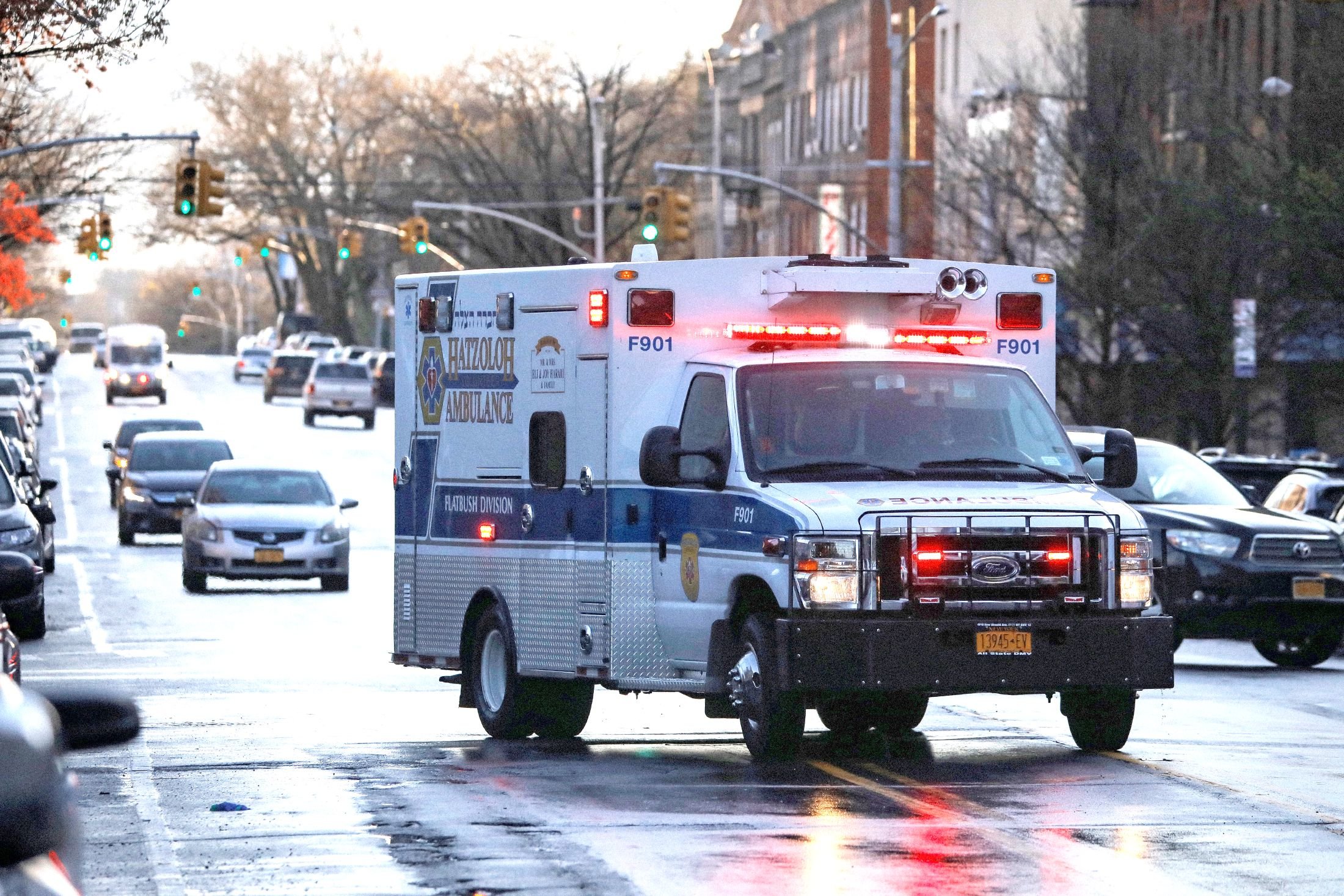 ەر ادام ۆاكتسينا بار كولىكتى ۇرلاپ كەتتى