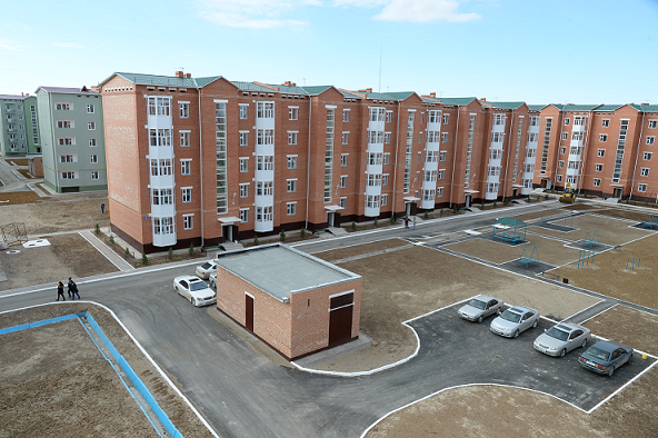 اتىراۋلىق تۇرعىن پاتەرىن جەزوكشەلەرگە جالعا بەرگەن