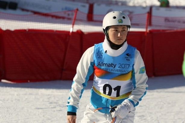 حالىقارالىق تۋرنيردە التىن الدى