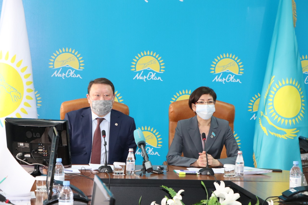 سايلاۋالدى ۋادەلەردى ورىنداۋدىڭ جول كارتاسى تانىستىرىلدى