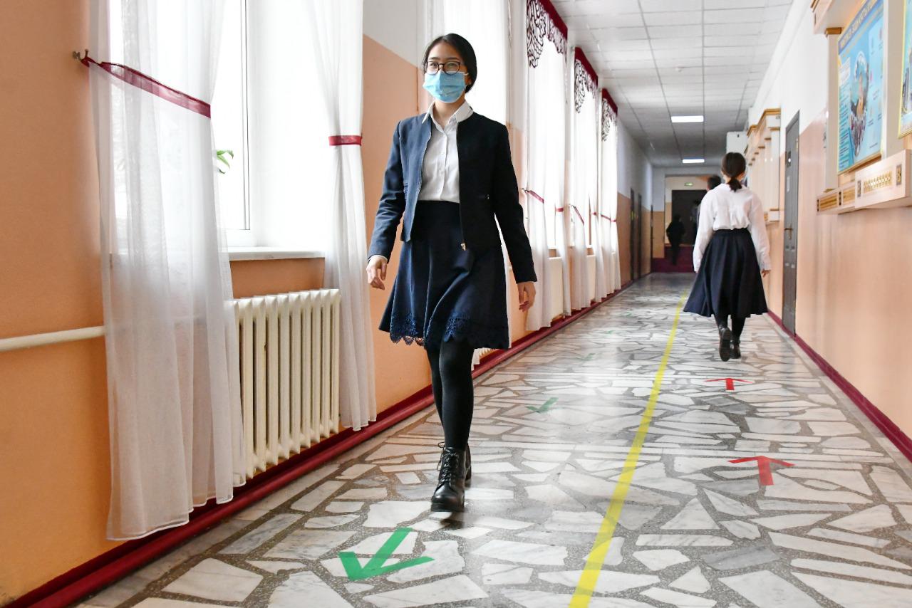 الماتى مەكتەپتەرىندە سانيتارلىق-ەپيدەميولوگيالىق نورمالار قالاي ساقتالۋدا؟