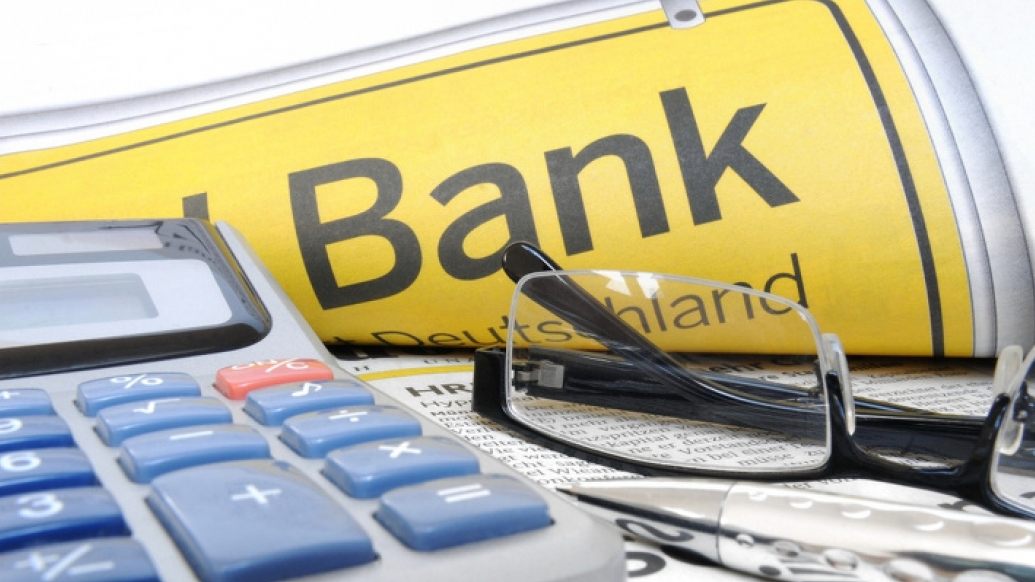 قازاقستاندىق بانكتەر باسەكەلەستىكككە بەيىمدەلە باستادى