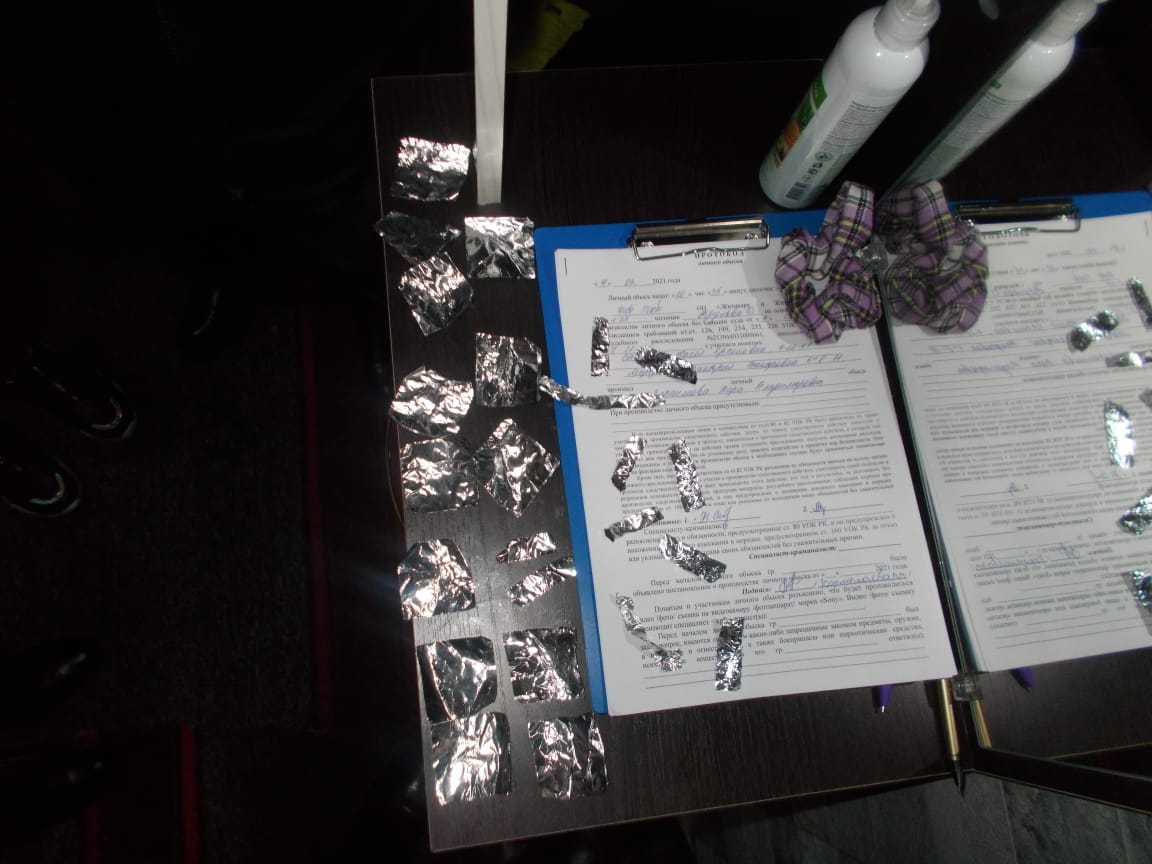 جىتىقارا تۇرعىنىنىڭ ىشكيىمىنەن 17 ورام ەسىرتكى تابىلدى