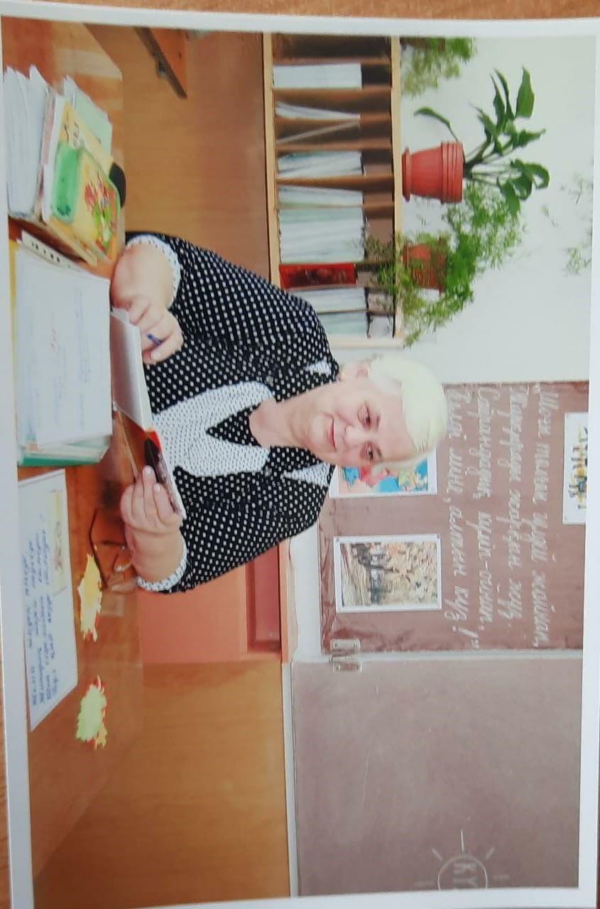 قازاقتى ءسۇيىپ, قازاق ءتىلىن قاستەرلەدىم