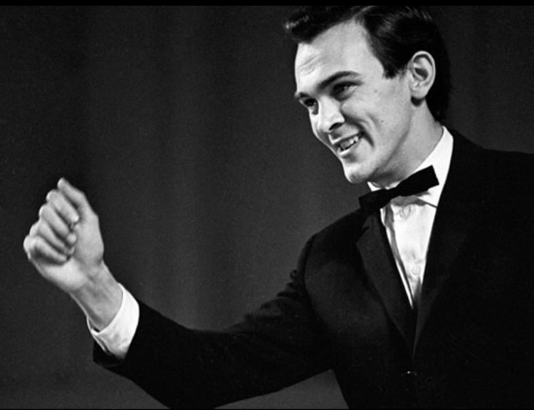 باكۋدەن ۇشقان بۇلبۇل