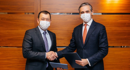 ForteBank پەن قازپوشتا ىنتىماقتاستىق تۋرالى مەموراندۋمعا قول قويدى