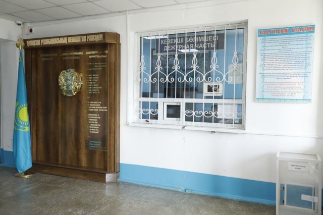 اتىراۋدا ەكى ايەل جۇرگىزۋشى كۋالىگىنەن ايىرىلدى