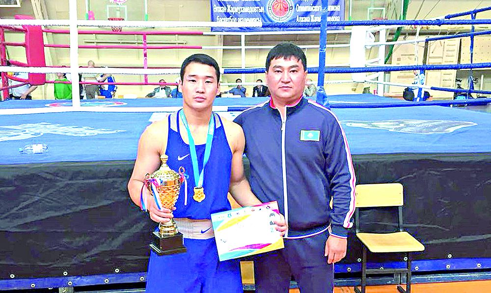 باپكەرلىك كاسىپتە باعى جانعان