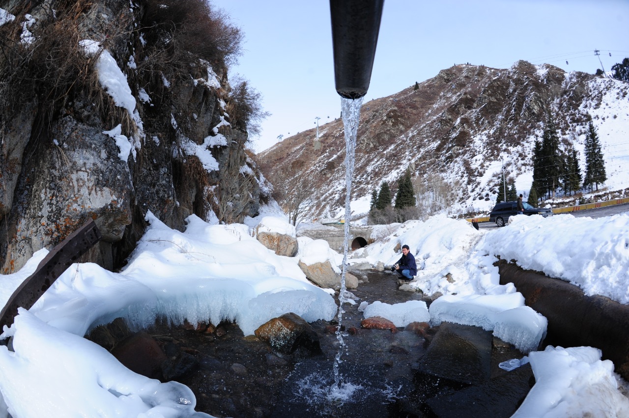 بۋلىعىپ اققان بۇلاقتاردىڭ كوزىن اشساق...