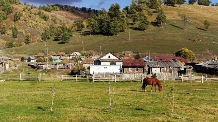 اۋىلدا تۇرسا دا – اقساۋساق