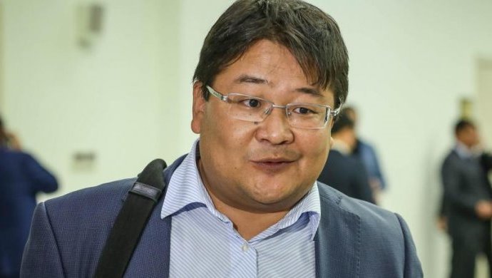 تۇڭعىش پرەزيدەنت جانە ۇلت مۇراتى