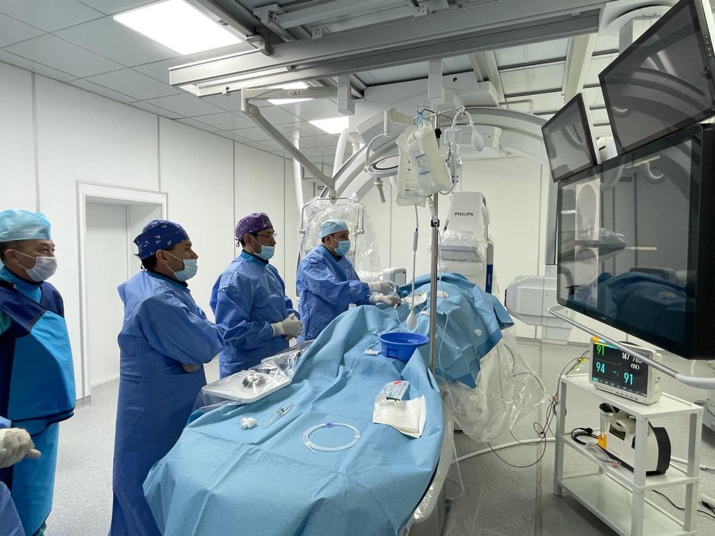 شىمكەنتتىك دارىگەرلەر ەلوردالىق ماماندارمەن مەموراندۋمعا قول قويدى