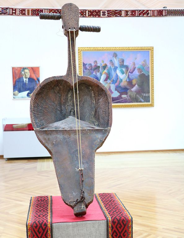 سىرلى اسپاپتاردىڭ سيقىرلى ءۇنى