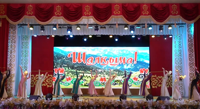 «ناۋرىز دوستارىن شاقىرادى» حالىقارالىق بي فەستيۆالى وتۋدە