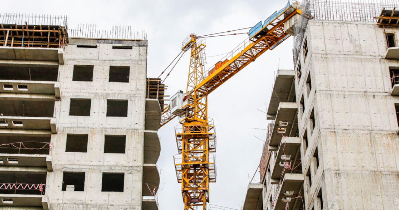 بيىل اقمولا وبلىسىندا 600 مىڭ شارشى مەتردەن استام تۇرعىن ءۇي سالىنادى