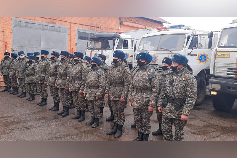 شقو-داعى سۋ باسۋ قاۋپى تونگەن ايماقتارعا ارنايى تەحنيكا مەن اسكەريلەر جەتكىزىلدى