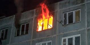 كوپ قاباتتى ءۇي ورتەنىپ, 25 ادام ەۆاكۋاتسيالاندى