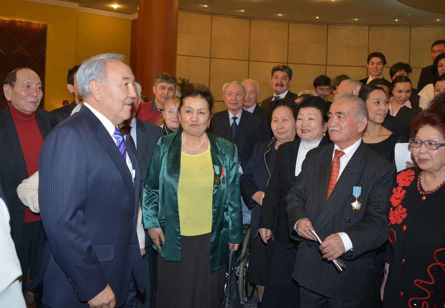 اقتالعان سەنىم, كوركەيگەن ەلىم