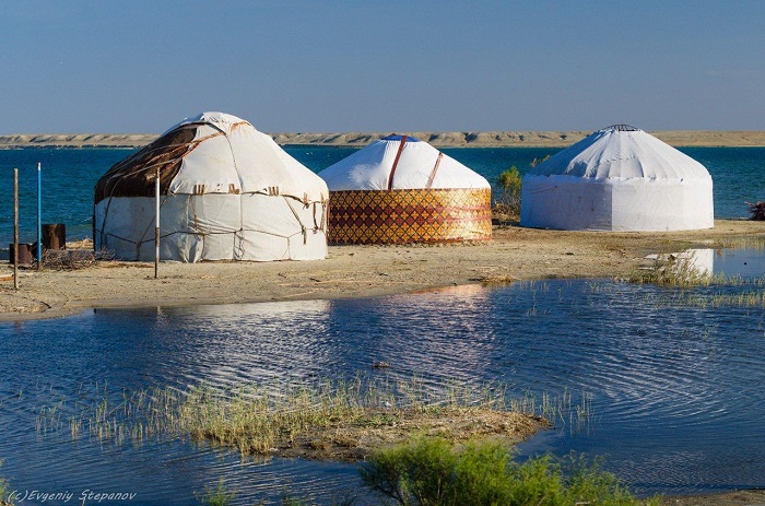 قامباشتان سۋ «قاشىپ» بارادى...