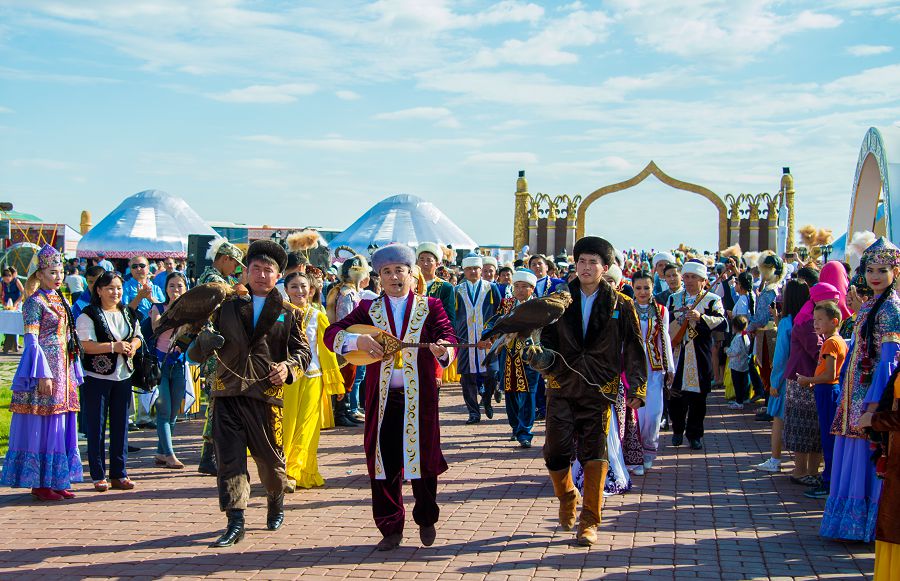 بەرەكە-بىرلىكتىڭ باستاۋى