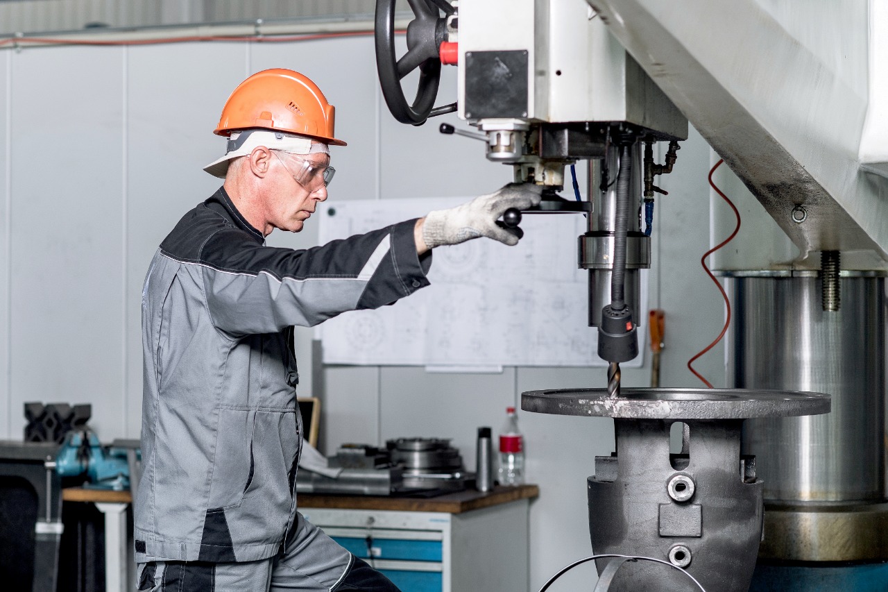 قازاقستان ماشينا جاساۋشىلار وداعىندا سالانى دامىتۋ جايى تالقىلاندى