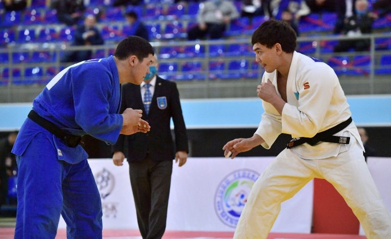 دزيۋدوشىلار بىشكەكتە بەلدەسەدى