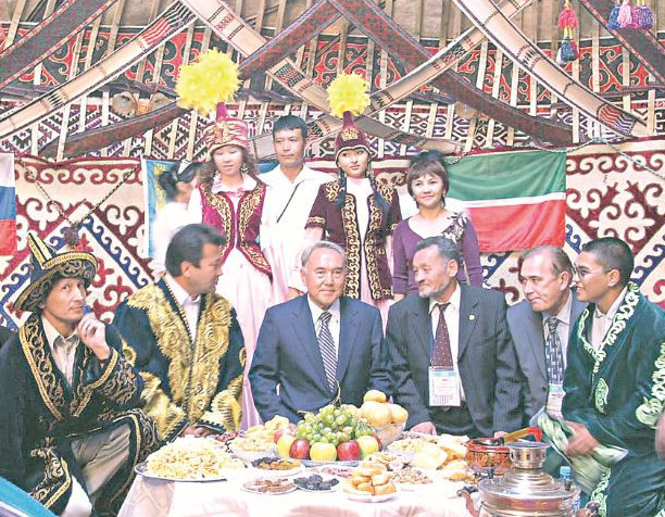 ەلباسى جانە الىستاعى اعايىن