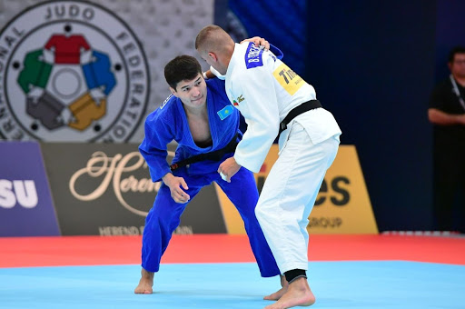 بىشكەكتەگى باسەكەلەر باستالدى