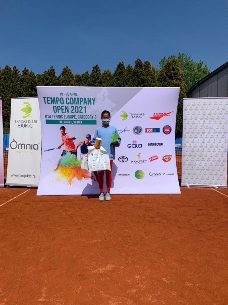 تەننيس: زارا داركەن سەربياداعى ءتۋرنيردىڭ چەمپيونى اتاندى