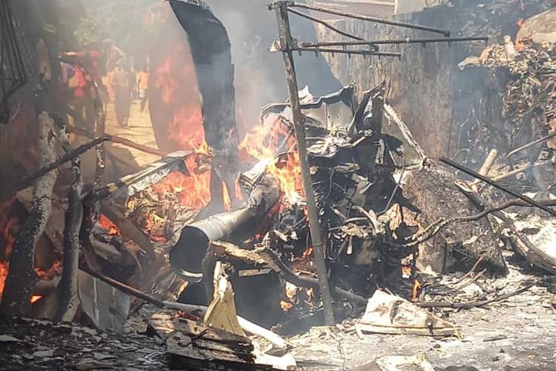 تاعى ءبىر اسكەري تىكۇشاق اپاتقا ۇشىرادى