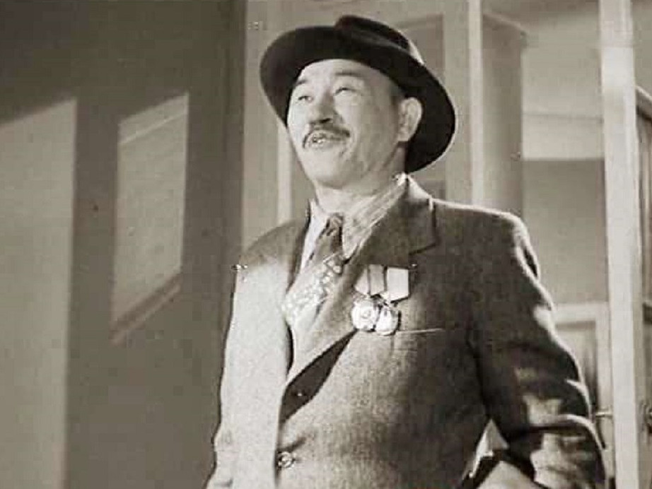 ساحنانىڭ سەركەسى