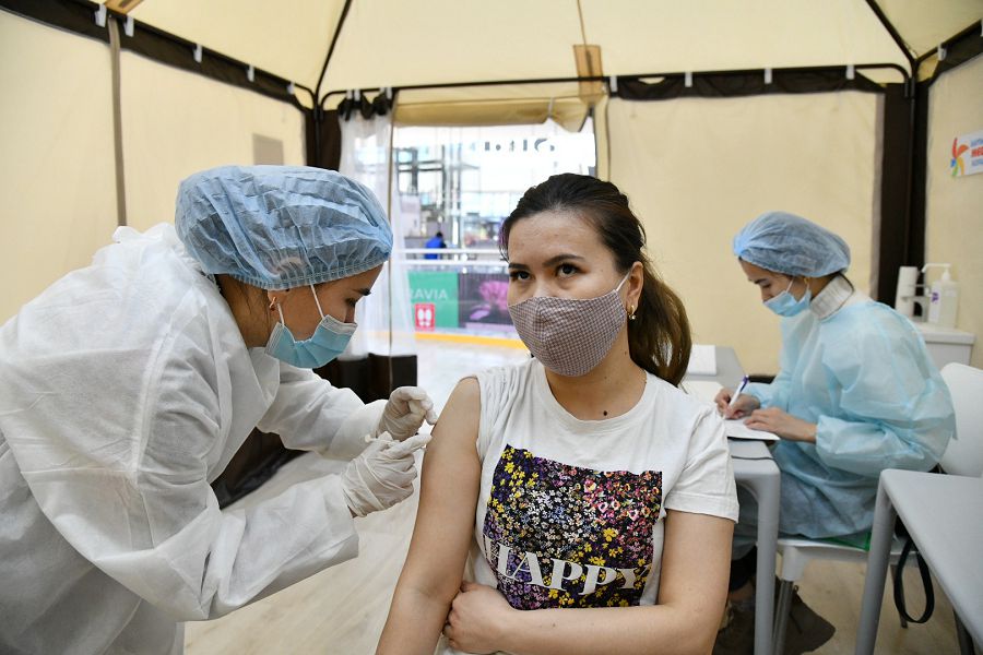 ۆاكتسينالاۋعا سەنىم ارتىپ كەلەدى