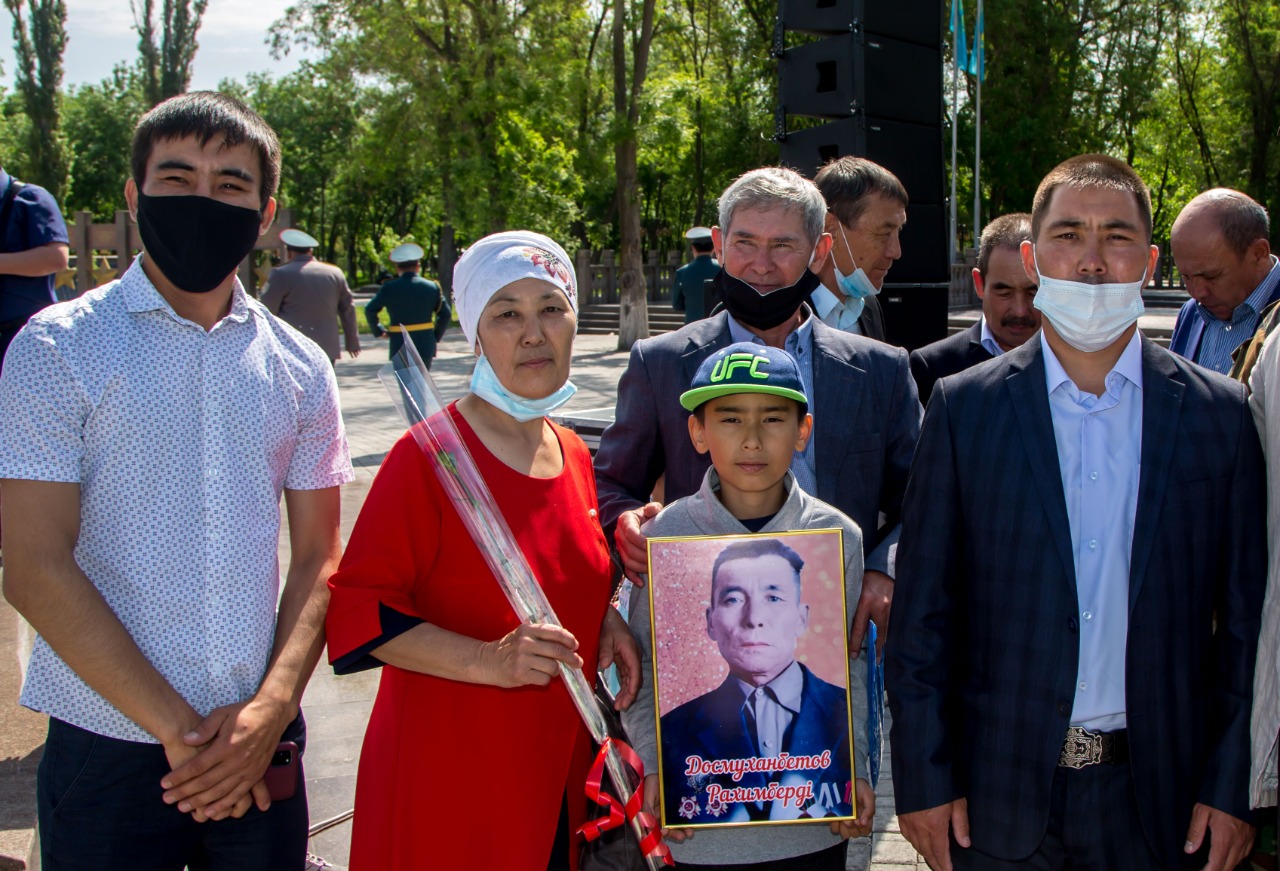 جەتپىس جەتى جىلدان كەيىن كەلگەن ماراپات