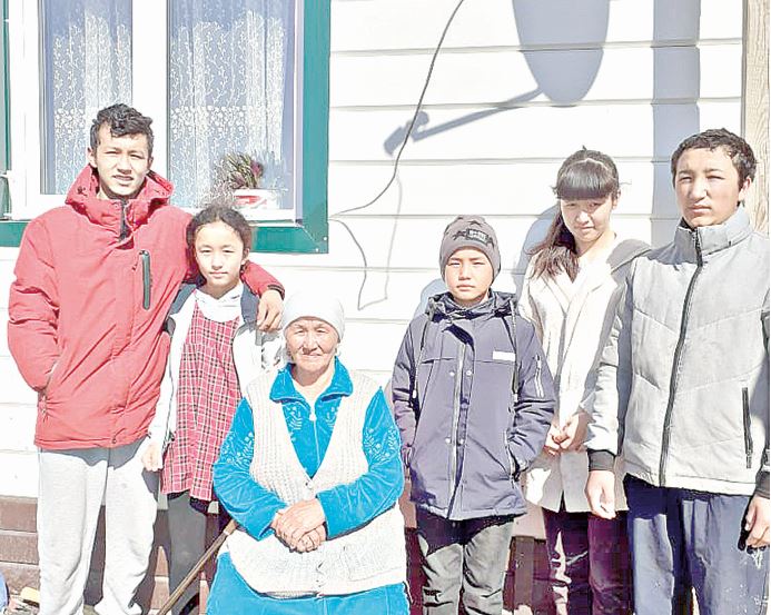 قونىس اۋدارعان اعايىن سولتۇستىكتىڭ قاھارلى قىسىنان قىسىلماي شىقتى