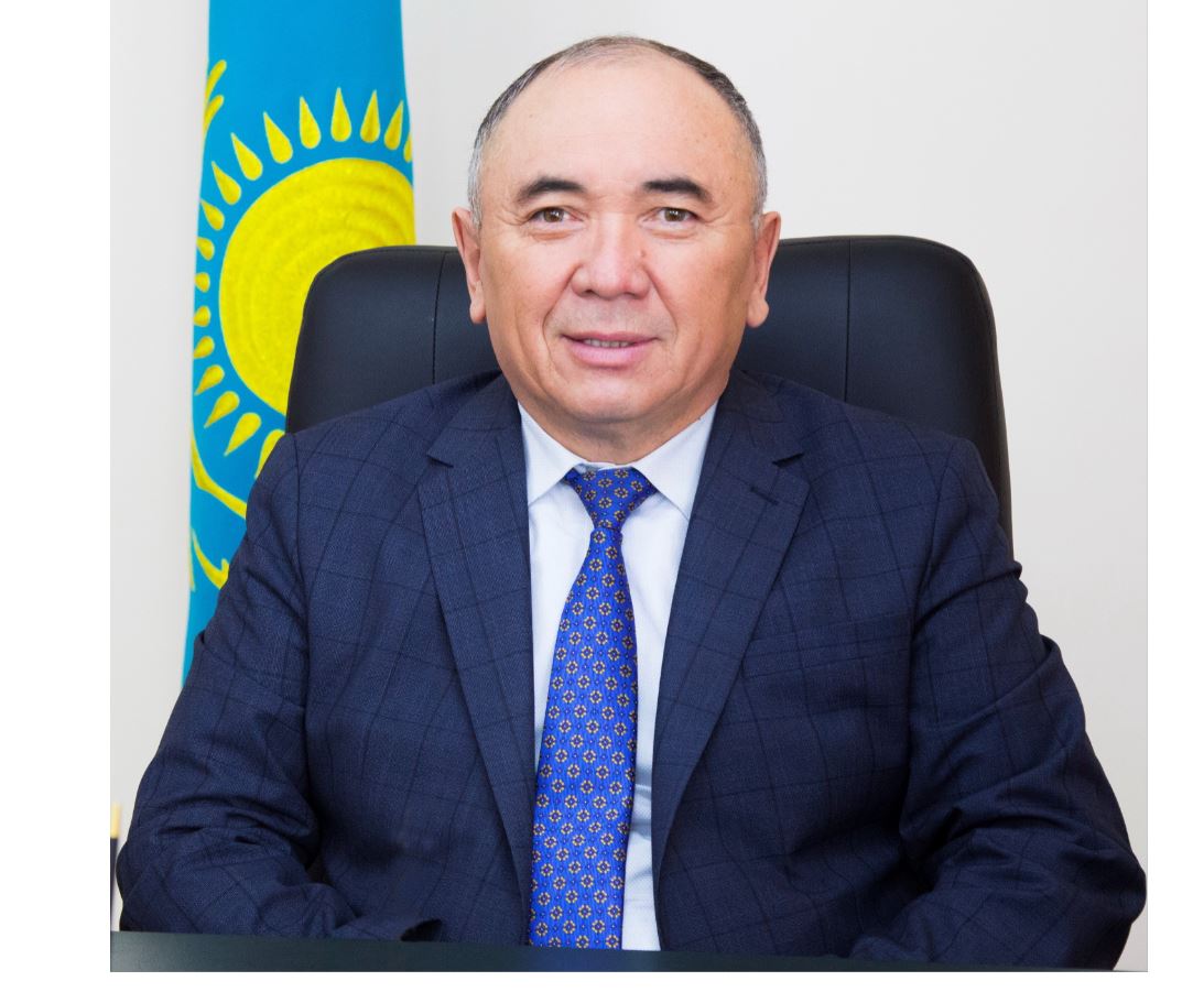 العاشقى ۇستاز ىزىمەن