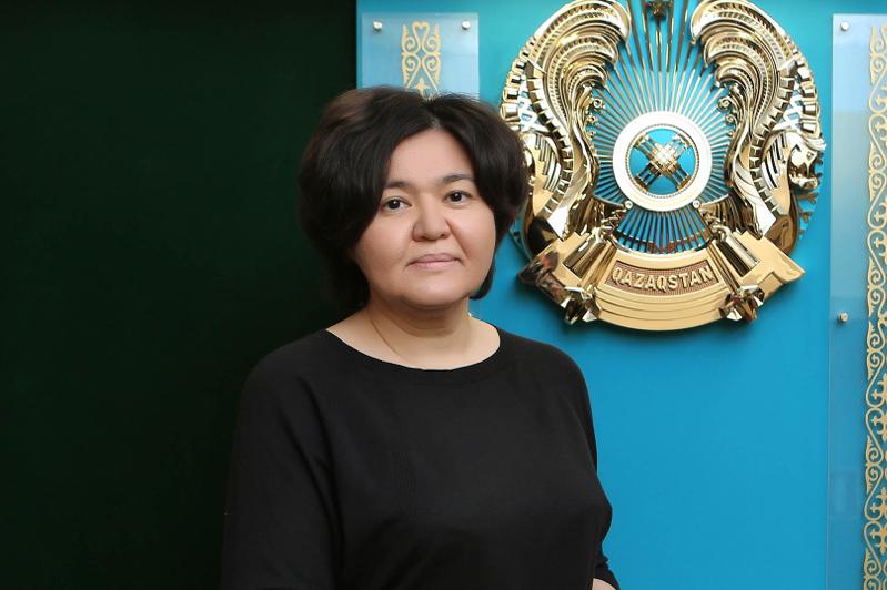 قر ەكولوگيا, گەولوگيا جانە تابيعي رەسۋرستار ۆيتسە-ءمينيسترى تاعايىندالدى