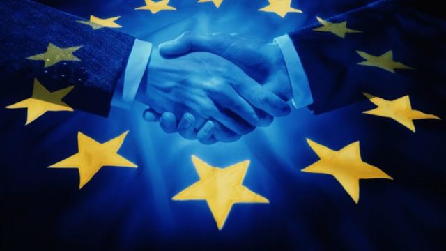 گرۋزيا مەن ەۋروپالىق وداق قۇجاتقا قول قويدى