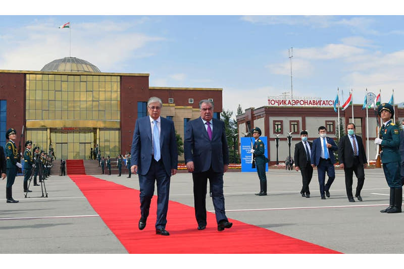 پرەزيدەنتتىڭ تاجىكستانعا جاساعان ەكى كۇندىك رەسمي ساپارى تابىستى ءوتتى