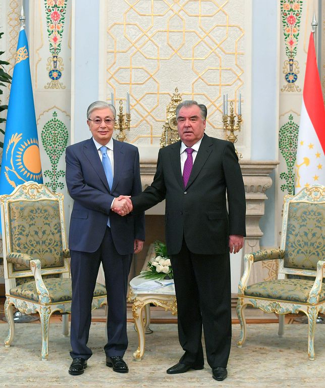 قازاقستان-تاجىكستان:  ەكىجاقتى ارىپتەستىكتى  دامىتۋدىڭ مۇمكىندىگى مول