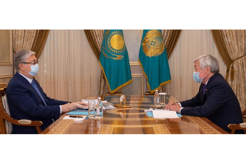 پرەزيدەنت جامبىل وبلىسىنىڭ اكىمى بەردىبەك ساپارباەۆتى قابىلدادى