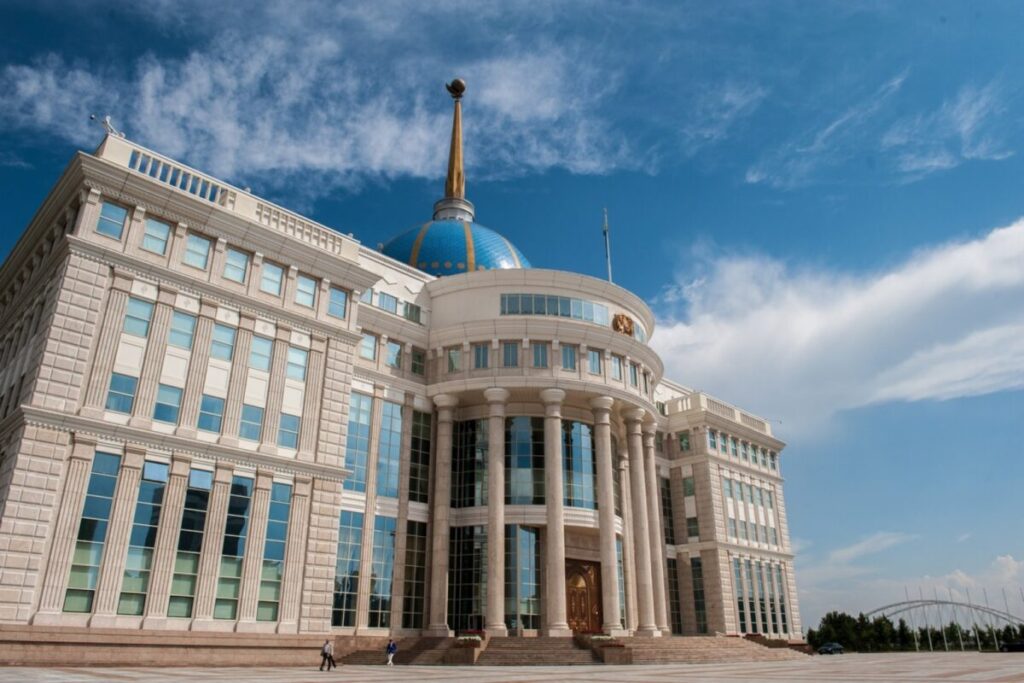 پرەزيدەنت «2021-2023 جىلدارعا ارنالعان رەسپۋبليكالىق بيۋدجەت تۋرالى» زاڭعا قول قويدى