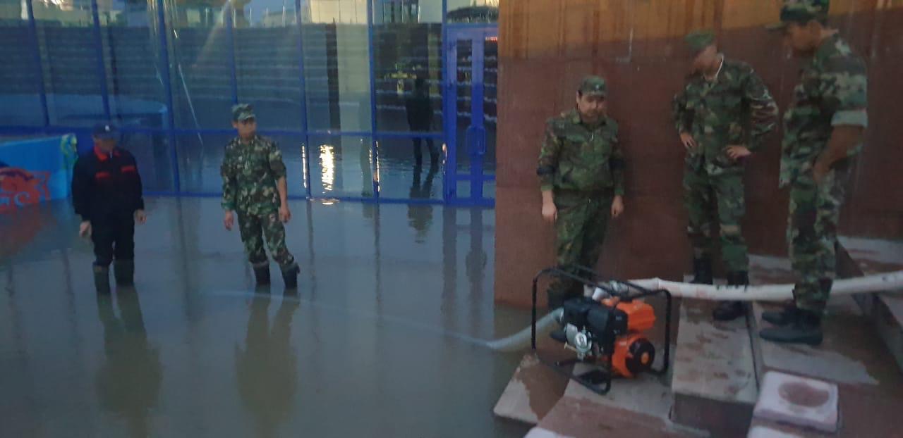 باتىس قازاقستاندا نوسەر جاۋىن جولاۋشىلار مەن تۇرعىنداردى ابىگەرگە سالدى