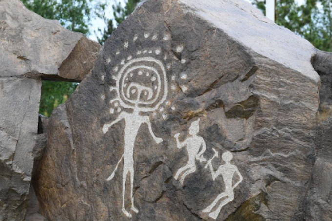 جەتىسۋ جادىگەرلەرى. پەتروگليفتەردى ساقتاۋ پارىز